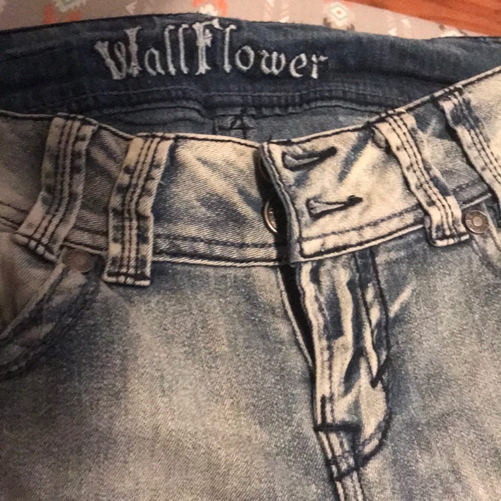 Bootcut jeans.